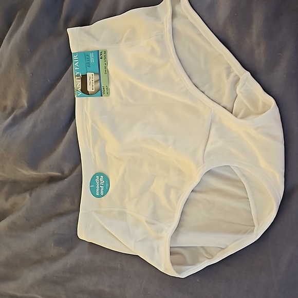 Women's underwear - Picture 1 of 5